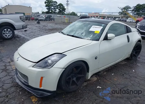 2003 Nissan 350Z Enthusiast z USA, uszkodzony, nr VIN JN1AZ34D13T118993